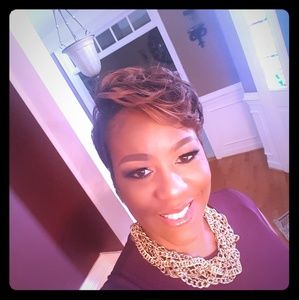 Meet your Posher, Lynn